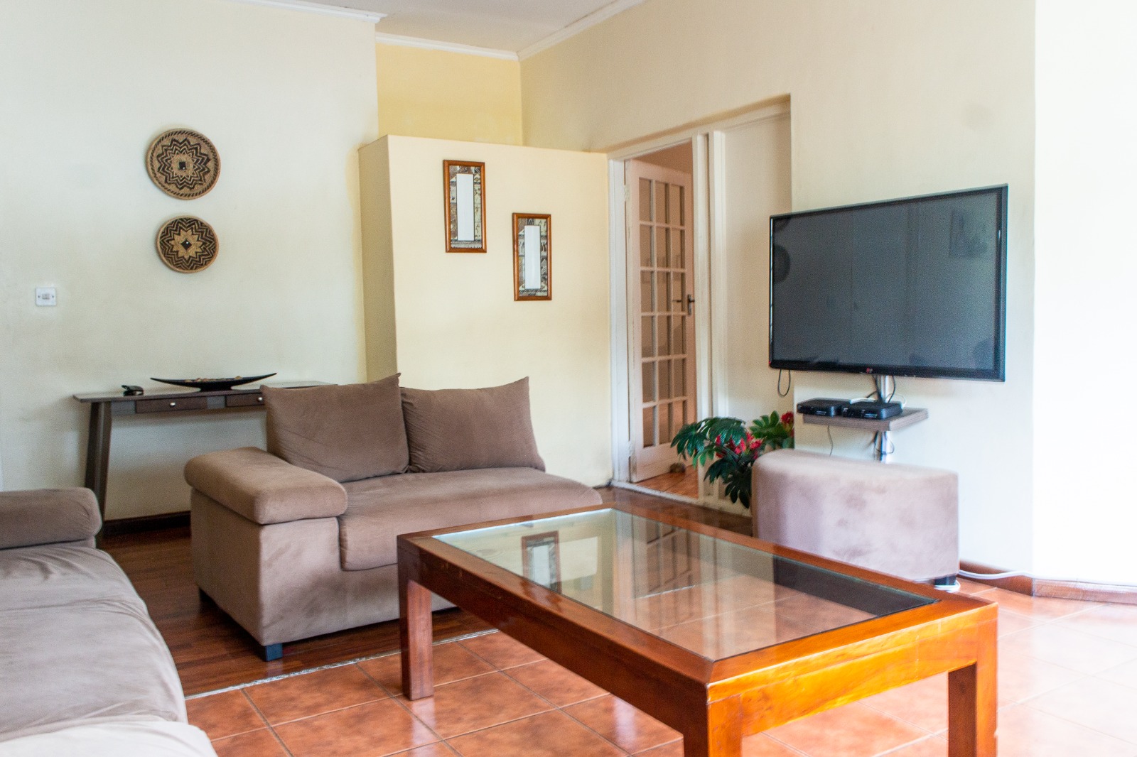 Enjoy quiet surroundings, and delic...