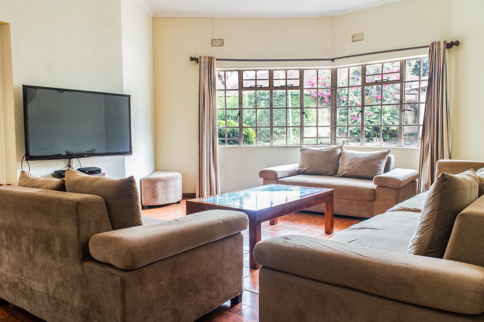 Looking for a quiet and comfortable...